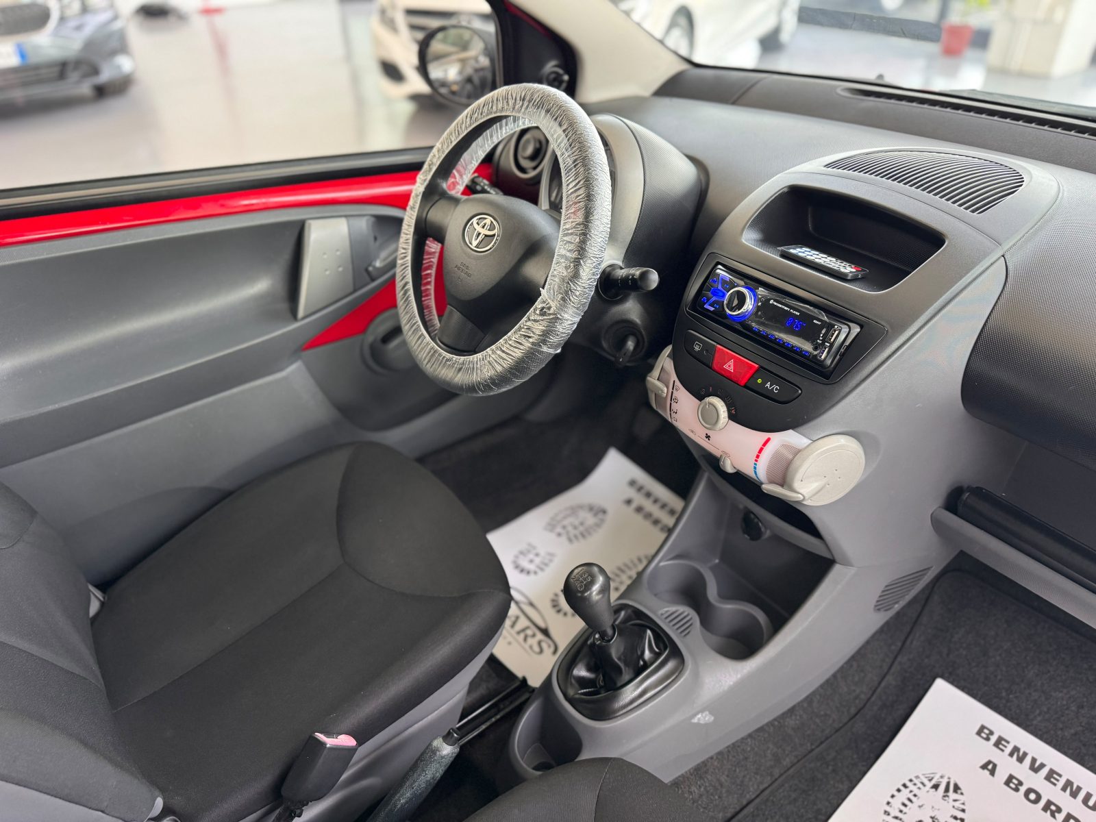 Toyota Aygo 1.0 12V VVT-i 3 porte Sol