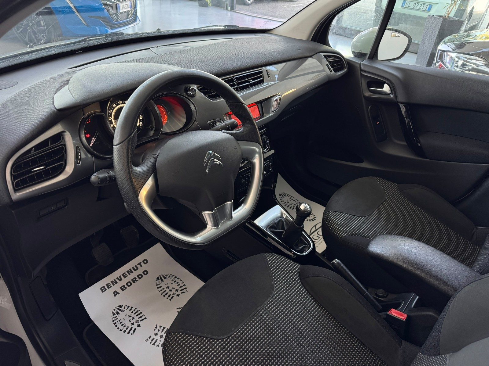 C3 1.4 HDI 70 EXCLUSIVE