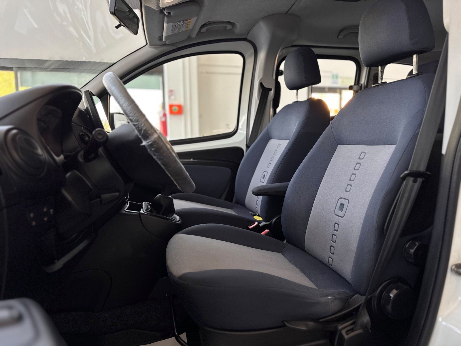 CITROEN 1.3 HDi 75CV  Silver Selection